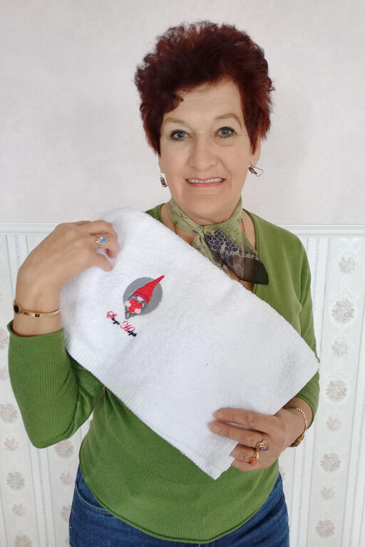 Ręcznik ze skrzatem Helpikiem DAROWIZNA (4)
